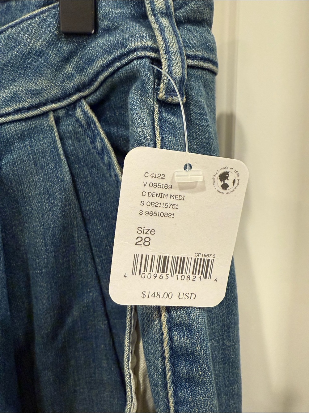 Pilcro Pleated High-Rise Balloon-Leg Jeans - Picture 4 of 5